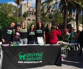 ¡Éxito en el Día Mundial del Veganismo en Palma de Mallorca!