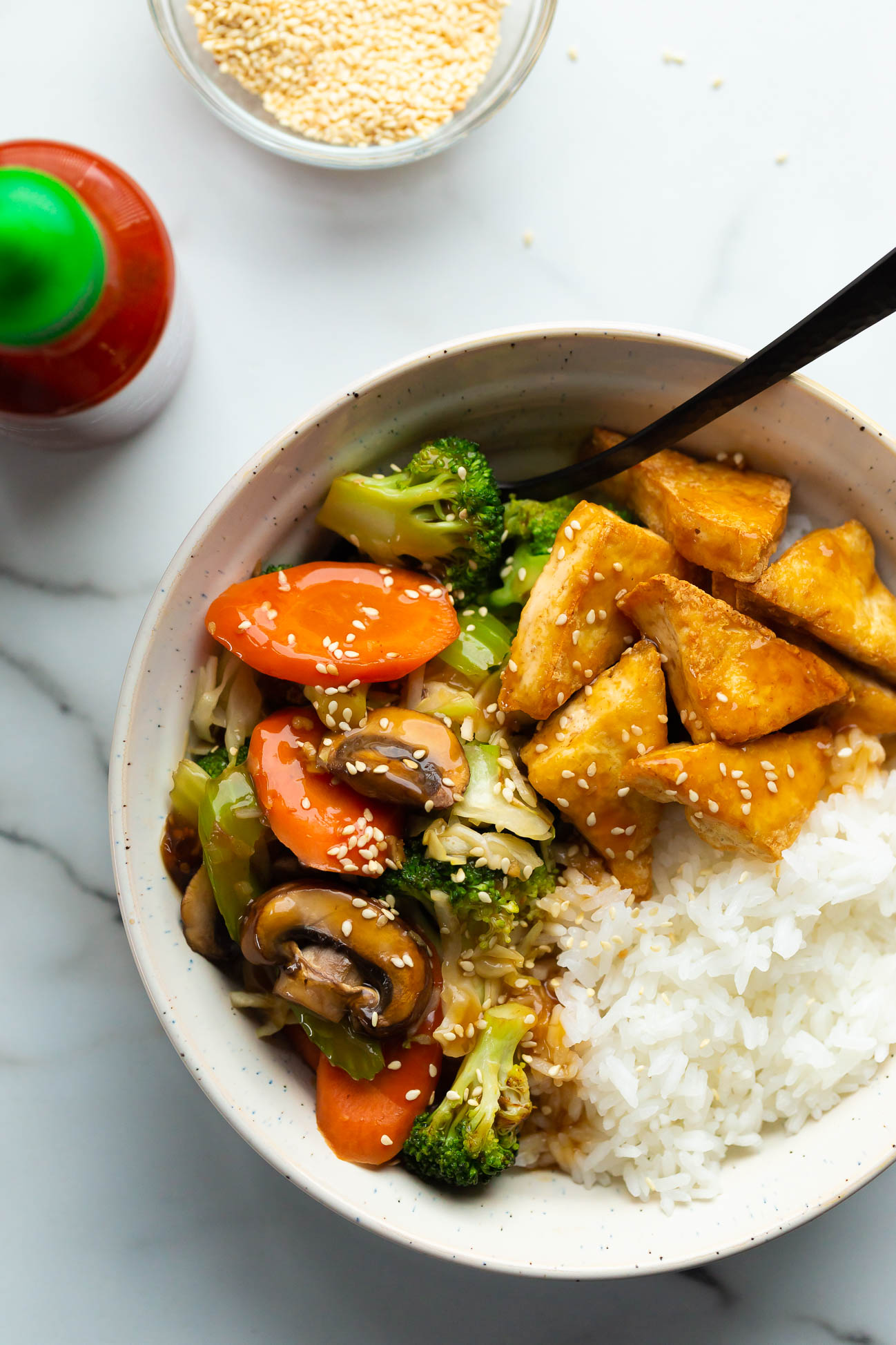 Teriyaki de verduras con tofu 