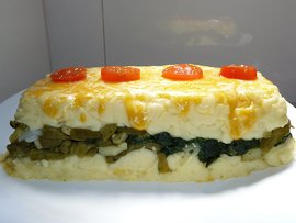 Pastel de verduras con puré