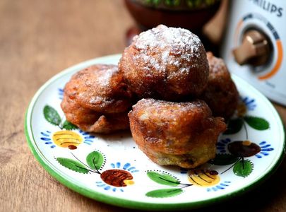 Buñuelos veganos de manzana