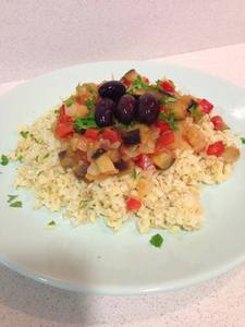 Tabbouleh con pisto de berenjenas y olivas negras