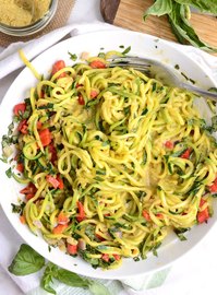 Zoodles de calabacín cremosos