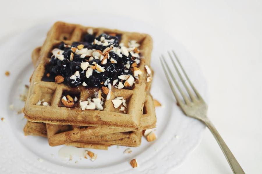 Waffles veganos de harina integral