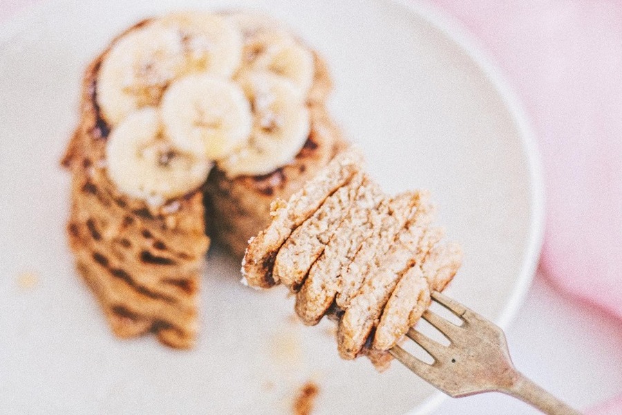 Pancakes de avena y banana